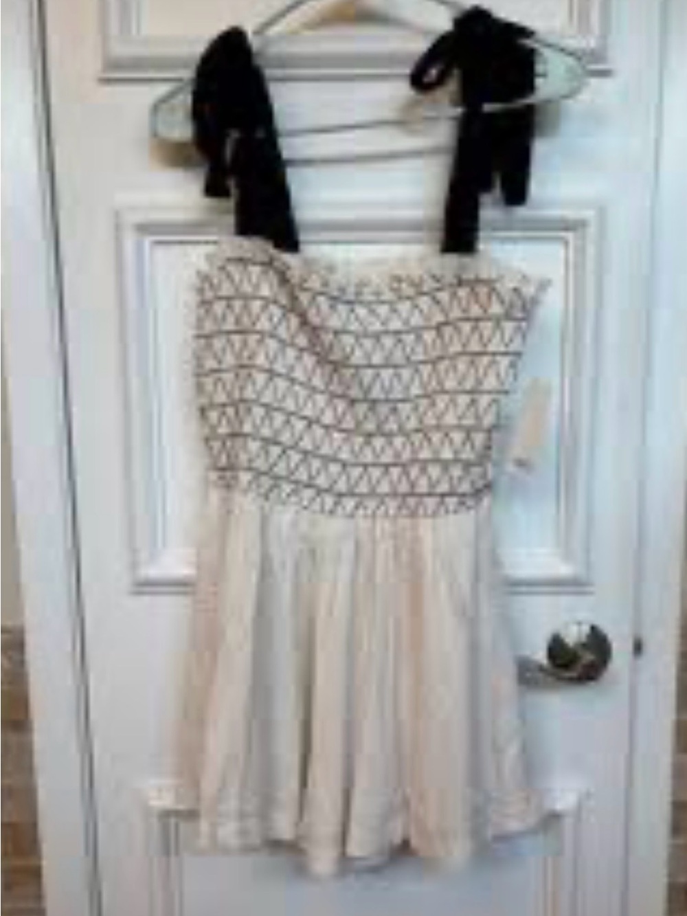 ✨ Trixxi Smocked Tie-Strap Mini Dress ✨